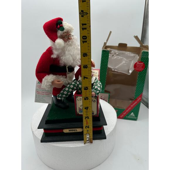 Holiday Creations Vintage Santa Claus Musical Light up Christmas Jack in Box - Picture 11 of 16